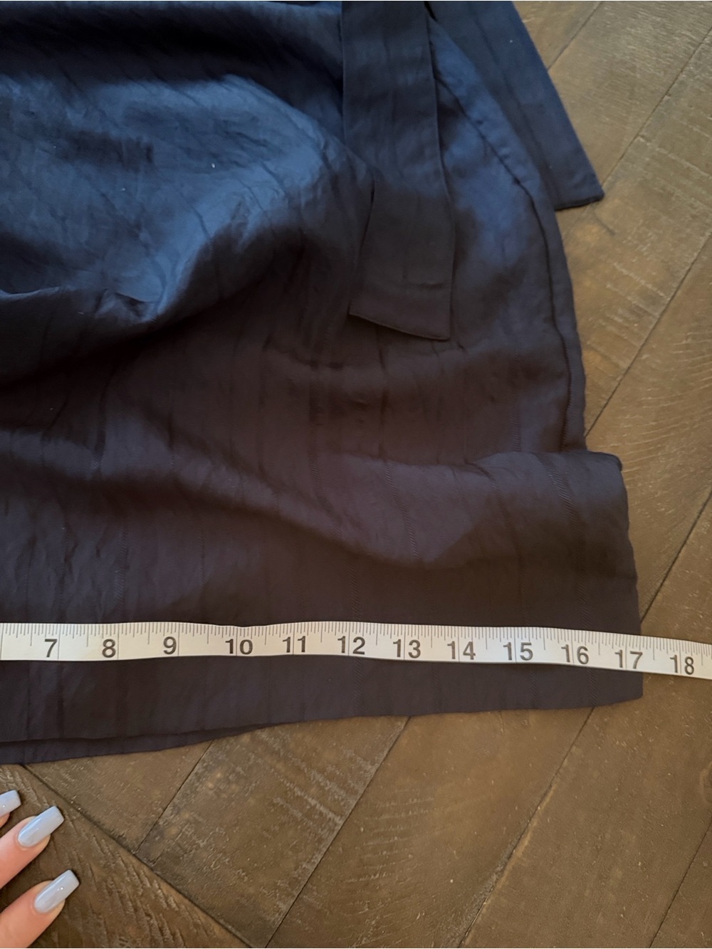 Vince Navy Wide-Leg Midi Pant with Tie Waist - Picture 15 of 16